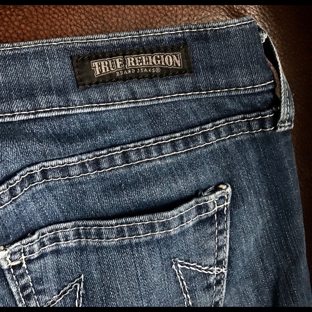 Super comfy True Religion Jeans, Size 26.